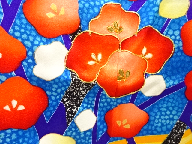  枝梅模様刺繍花嫁衣装掛下(比翼付き)